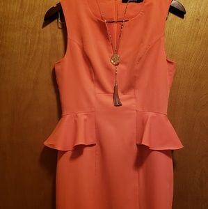 💮Ark & Co. Coral sleeveless peplum dress size M